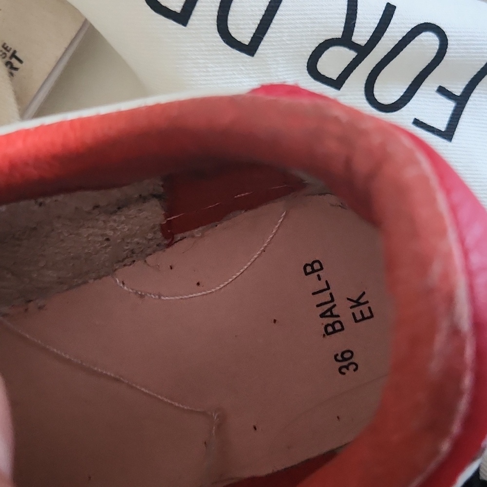 Golden Goose Ballstar Sneakers - Picture 8 of 8